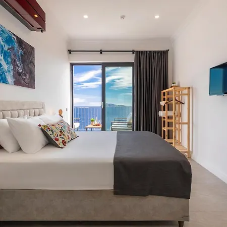Born In Blue Aparthotel 4*