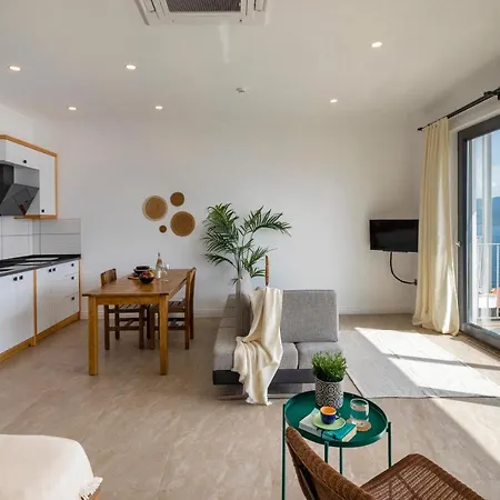 Apartahotel Born In Blue