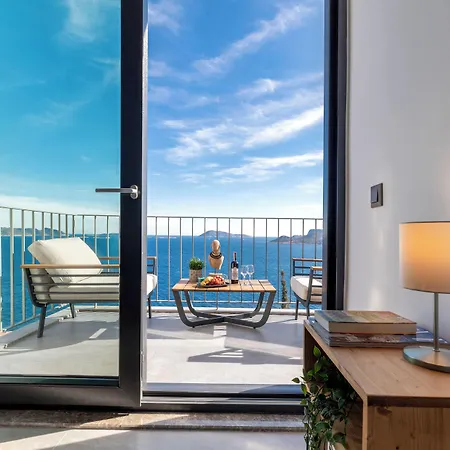 Apartahotel Born In Blue Kaş