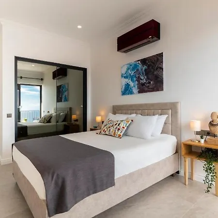 Aparthotel Born In Blue *
